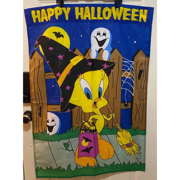 Looney Tunes Tweety Bird Happy Halloween full size flag - Picture 1 of 1